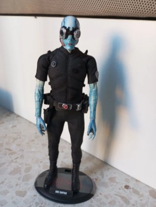 Hellboy II Abe Sapien Hot Toys Figura