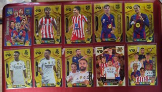 BALONES DE ORO !!!! Adrenalyn XL 2026 desde 6€