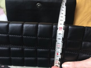 Bolso negro tachuelas cadenas 2en1 dorado