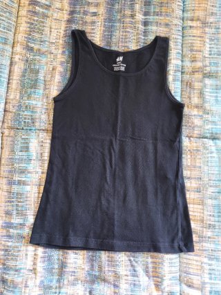 Canotta H&M cotone nera tg. 10 anni
