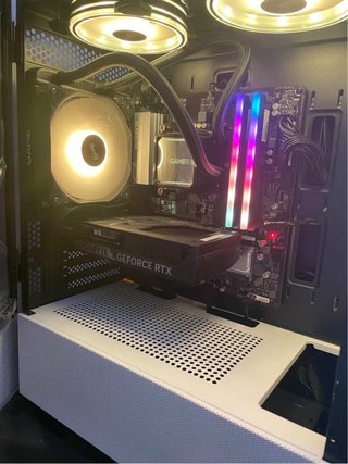 PC Gaming RTX 5060 / i5-12400F / 16GB RAM / 1TB