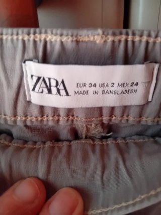 Pantaloni cargo grigi Zara