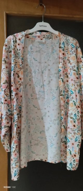 Chaqueta kimono Lefties floral talla única