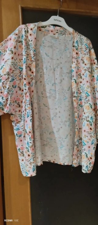 Chaqueta kimono Lefties floral talla única