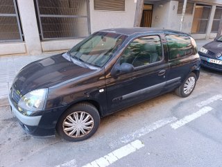 Renault Clio 2004