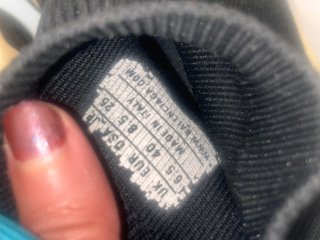 Zapatillas Balenciaga Negras y Doradas