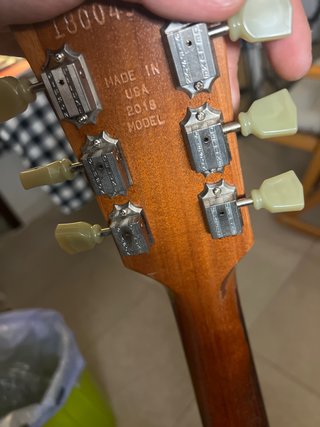 Cambio Gibson Les Paul Tribute Goldtop 2018
