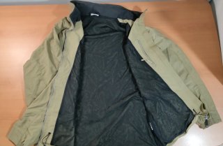 Chubasquero Diadora Verde Oliva