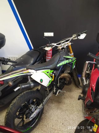 Rieju MRX Enduro Verde y Blanca