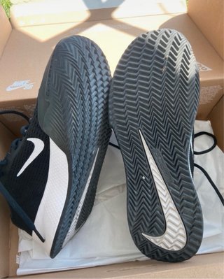 Zapatillas Nike Padel Negras y Blancas