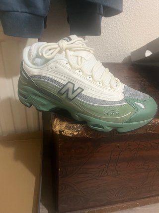 New Balance 1000 Verde/Blanco