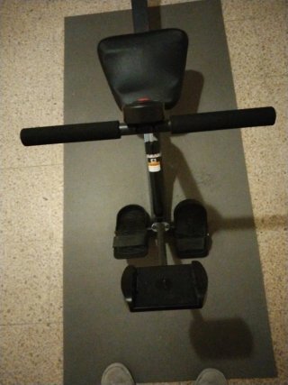 Máquina de remo cont calorías y sopt tablet.