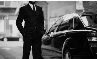 Alquilo coche 7 plazas con conductor