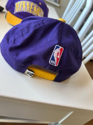 Gorra Los Angeles Lakers Morada y Amarilla