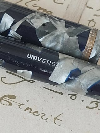 Penna Stilografica Universal Vintage. Celuloide