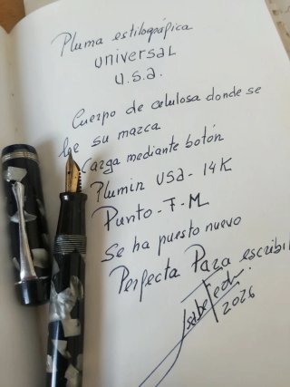 Penna Stilografica Universal Vintage. Celuloide