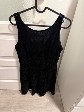 Vestido negro terciopelo elegante