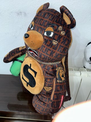 Mochila ofended Bear