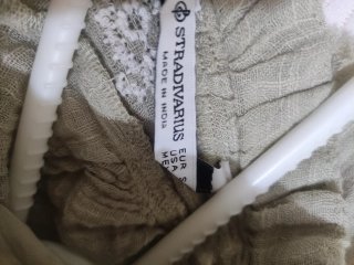 Conjunto Blusa Beige y Pantalón Blanco