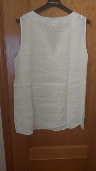 Blusón LLOYD'S blanco talla XL bordado