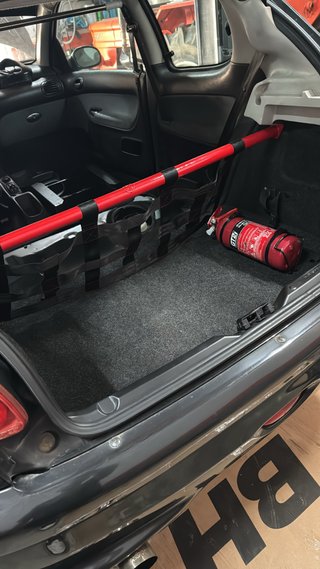 Barra trasera Peugeot 206