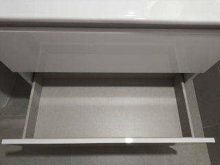 Mueble de baño con lavabo 80cm. Grifo no incluido.