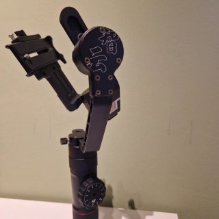 Estabilizador gimbal Zhiyun Crane 2 (3 ejes)