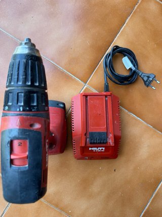 Taladro Hilti SFC 22-A con cargador