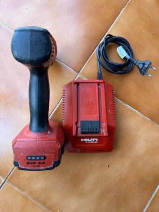 Taladro Hilti SFC 22-A con cargador