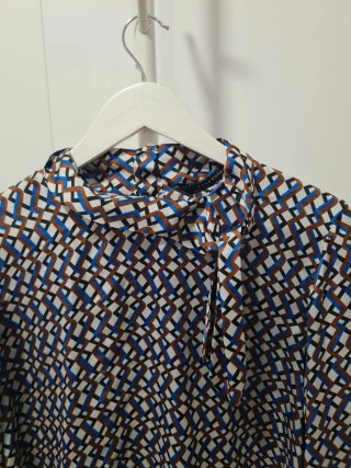 Blusa - camisa Zara Estampado geométrico Talla M
