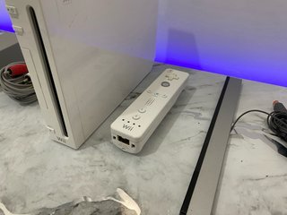 Nintendo Wii Blanca Completa