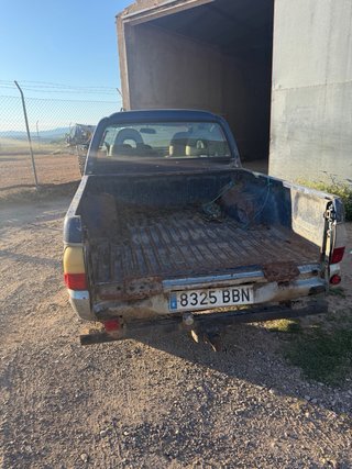 Mitsubishi L 200 2003