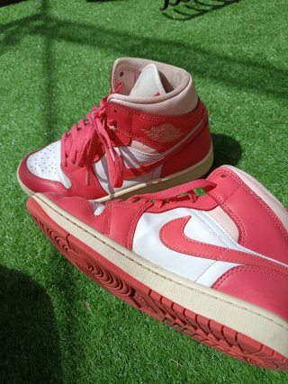 Zapatillas Nike Jordan Air 1 Rosas