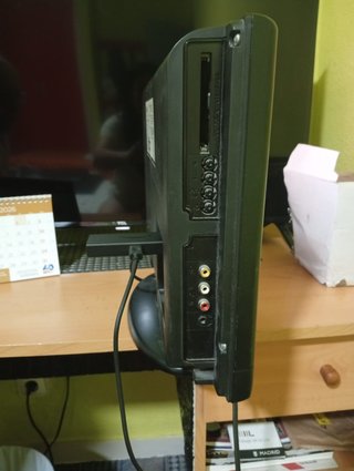 TV OKI 17” HDMI + VGA + TDT