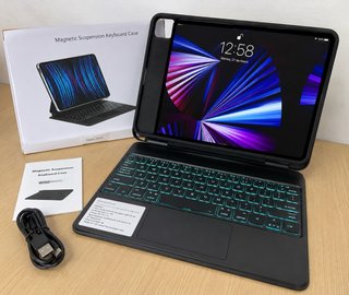 Funda Teclado Magnética iPad 11 con Luz