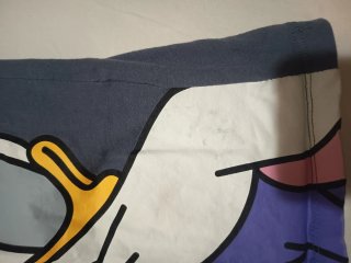 Camiseta Disney Daisy Duck Niña Gris Rosa