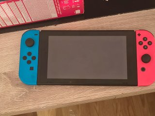 Nintendo Switch Con 2 juegos y todos los accesorio