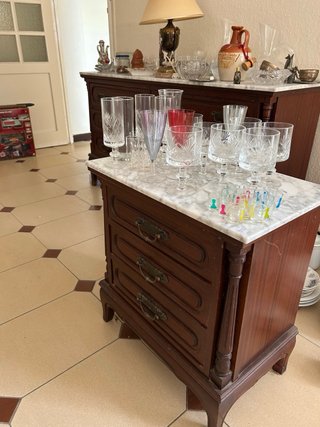 Cómoda y Mesita de Noche Madera y Mármol