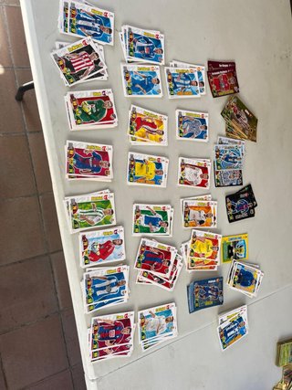 190 Cartas Adrenalyn 2017/18 (ninguna repetida)
