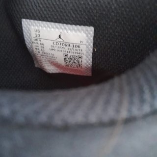 Zapatillas Nike Air Jordan Rojas y Blancas