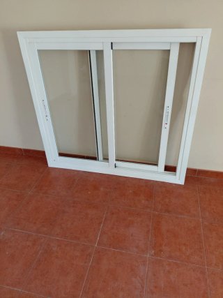 2 Ventana corredera  aluminio blanco