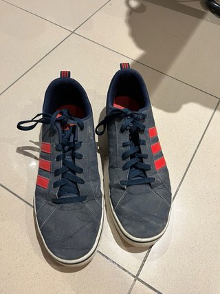 Zapatillas Adidas Azul y Rojo