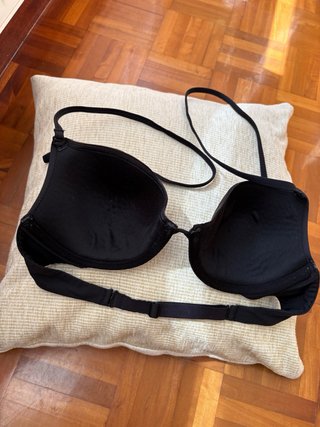 Sujetador negro Oysho talla 85B
