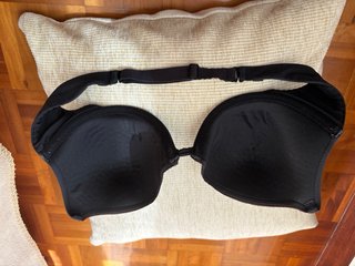 Sujetador negro Oysho talla 85B