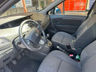 Renault Scenic 2009