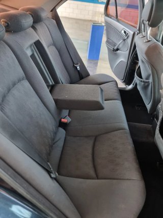 Mercedes-Benz Clase C 2001