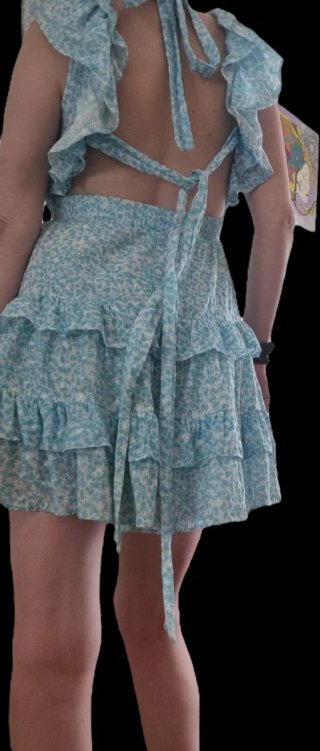 Vestido volantes estampado azul y blanco