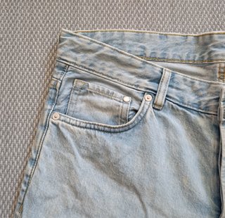 Bermuda vaquera azul claro H&M talla 32 hombre
