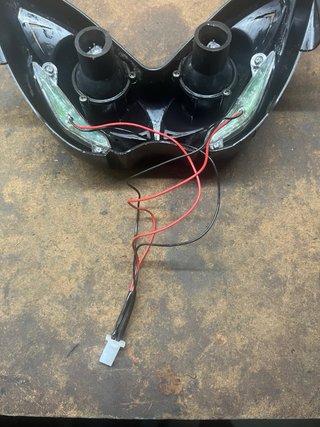 Faro delantero aerox