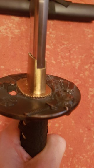 Shinken de carbono para decoración